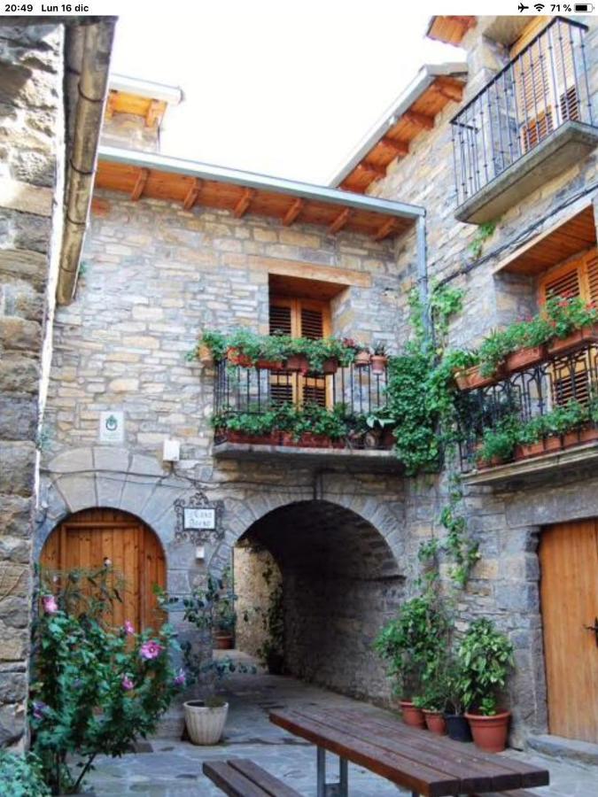 Preciosas Vistas A La Montana, Luminoso Y Acogedor Apartment El Pueyo de Araguas Luaran gambar