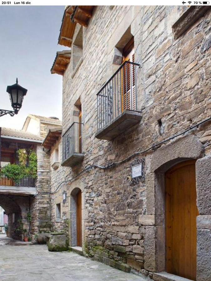 Preciosas Vistas A La Montana, Luminoso Y Acogedor Apartment El Pueyo de Araguas Luaran gambar